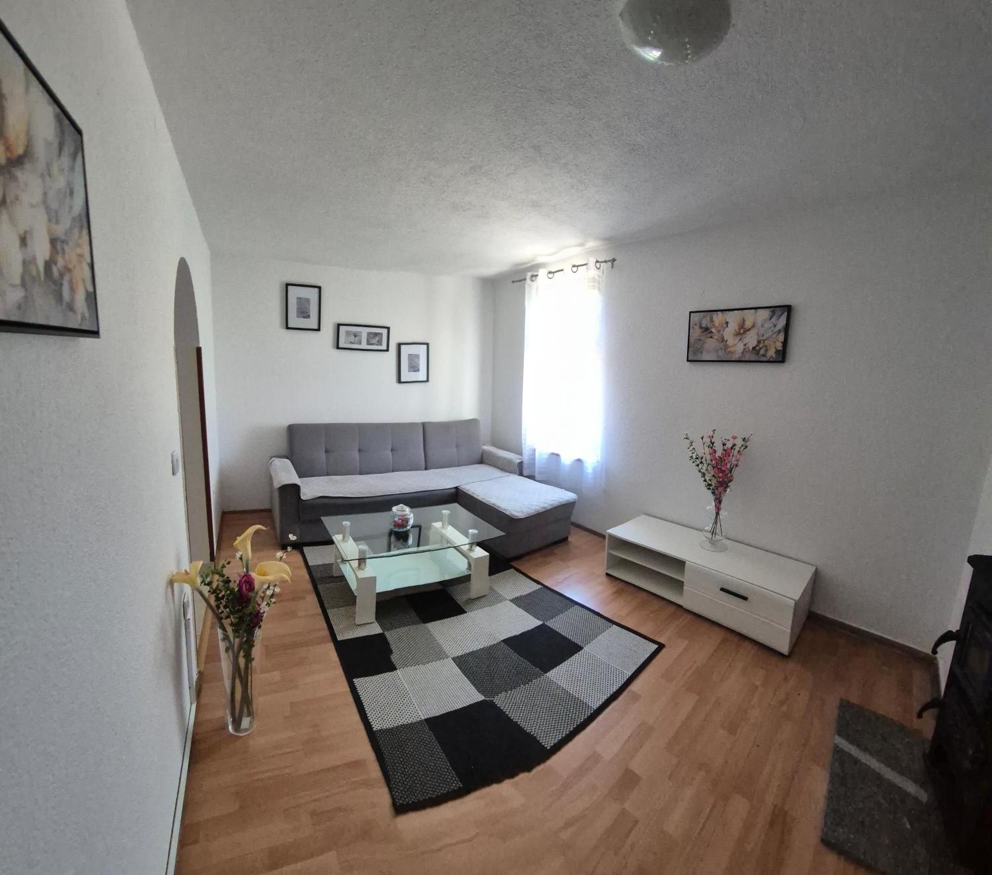 Appartement Kuca Za Odmor Petra à Cepljani Extérieur photo