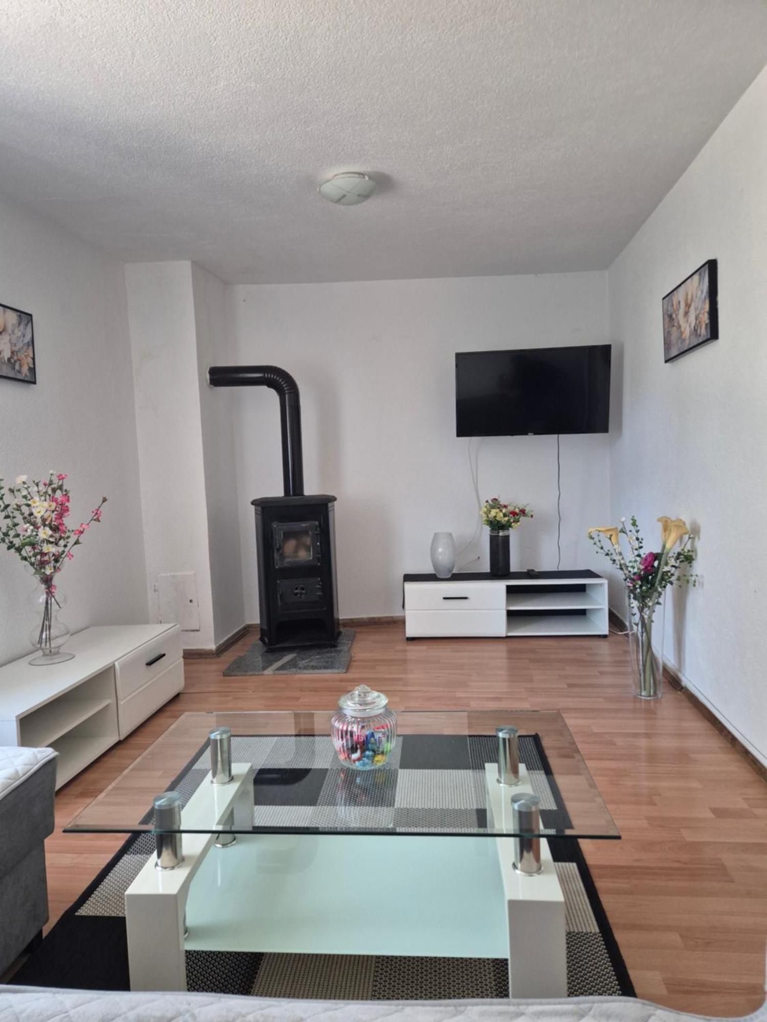 Appartement Kuca Za Odmor Petra à Cepljani Extérieur photo