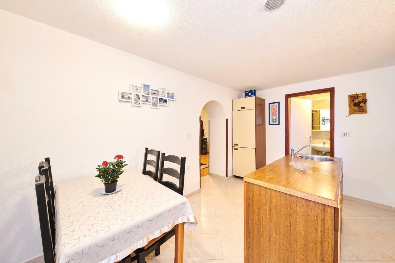 Appartement Kuca Za Odmor Petra à Cepljani Extérieur photo