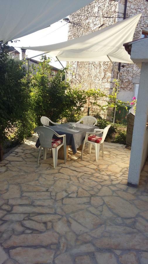 Appartement Kuca Za Odmor Petra à Cepljani Extérieur photo